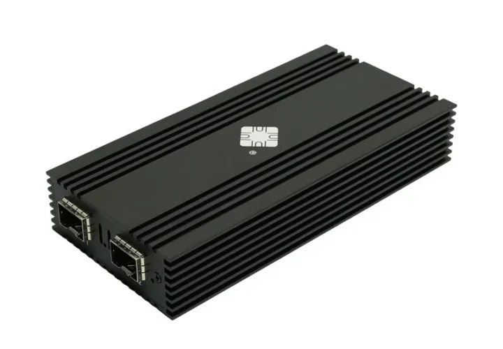 Low-cost-Thunderbolt-3-4-to-2x-SFP-device-720x500