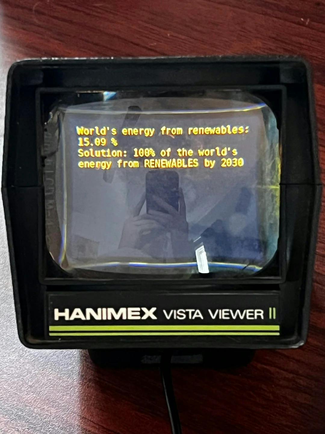 تبدیل اسلایدویور Hanimex Vista Viewer II به نمایشگر داده‌ی رترو با Raspberry Pi