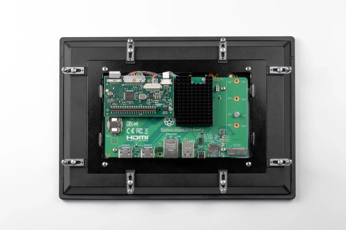 SECO Pi Vision 10.1 CM5 معرفی شد: HMI صنعتی با Raspberry Pi CM5، پنل جلو IP66 و اسلات M.2 2 دیزاین داخلی