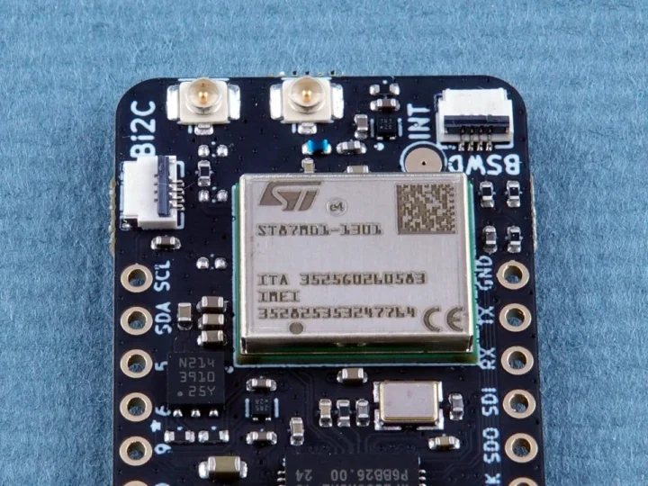 نمای نزدیک از ماژول ST87M01-1301